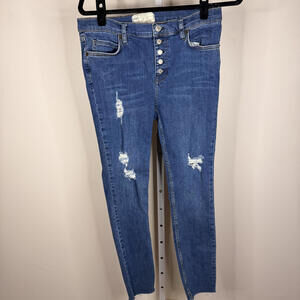 #221 FREE PEOPLE Sz. 29 W. 31"-34" R: 9.5" I:26"